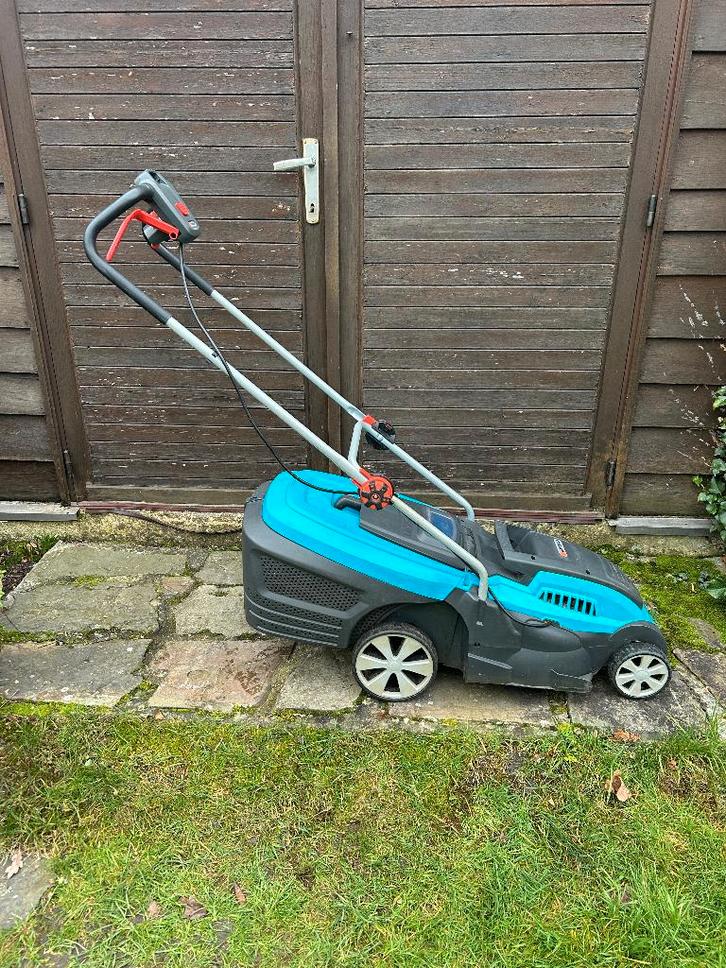 Grasmaaier Gardena Powermax 37E 1600 W, Tuin en Terras, Grasmaaiers, Gebruikt, Elektrische grasmaaier, 30 t/m 39 cm, Mulchfunctie