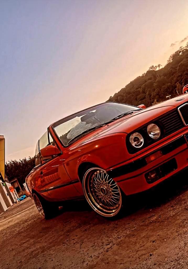 Bmw e30 320i cabriolet, Autos, BMW, Particulier, Série 3, Vitres électriques, Cabriolet, Cuir, Enlèvement