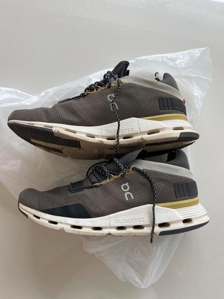 Sneaker On Running Men Cloudnova Ivy Eclipse maat 43,5, Kleding | Heren, Schoenen, Zo goed als nieuw, Sneakers, Bruin, Ophalen of Verzenden