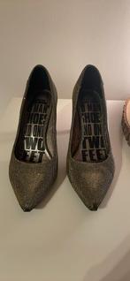 Replay zwarte pumps met gouden schijn M :37, Kleding | Dames, Pumps, Zwart, Replay, Ophalen of Verzenden