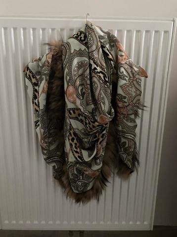 Mucho gusto sjaal, Kleding | Dames, Ophalen, Zo goed als nieuw, Sjaal