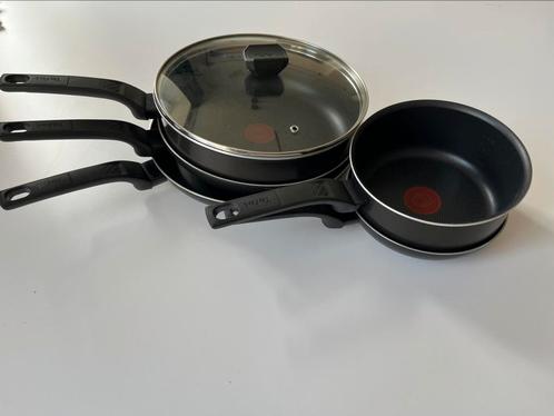 Set van 5 teffal braadpannen, Huis en Inrichting, Keuken | Potten en Pannen, Nieuw, Ophalen