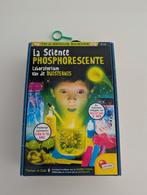 La Science phosphorescente / laboratorium van de duisternis, Ophalen of Verzenden, Zo goed als nieuw