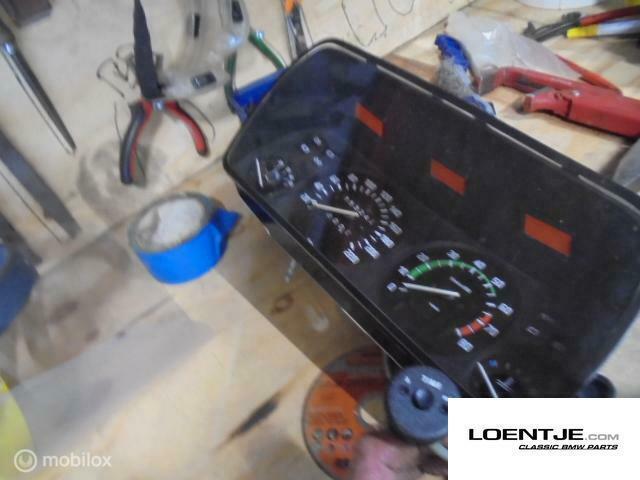 Tellerbak BMW e21 m20 type 2 320 323i digitaal klokje, Auto-onderdelen, Dashboard en Schakelaars, Gebruikt, Ophalen of Verzenden