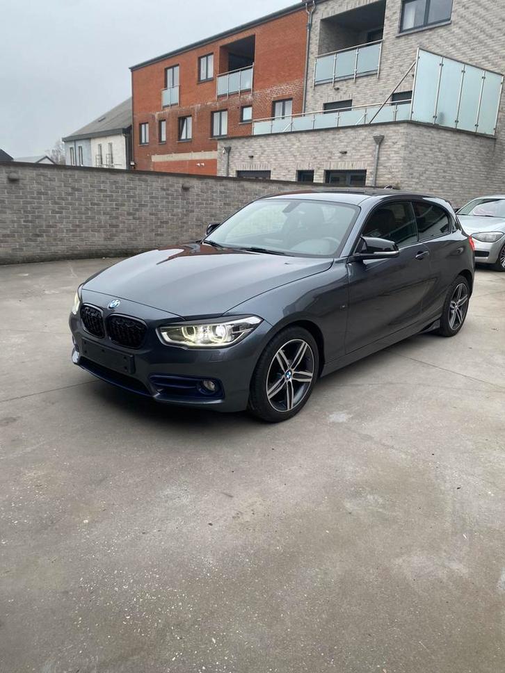 BMW 1-serie 116D Sport, Auto's, BMW, Particulier, 1 Reeks, Bluetooth, Diesel, Euro 6, Automaat, Zwart, Zwart, Ophalen
