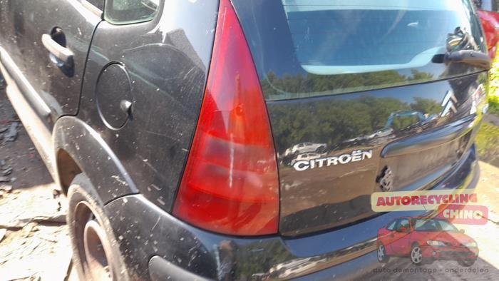Feu arrière gauche d'un Citroen C3, Autos : Pièces & Accessoires, Éclairage, Citroën, Utilisé, 3 mois de garantie, Enlèvement ou Envoi