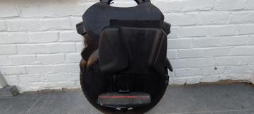 INMOTION V11   beschikbaar voor biedingen