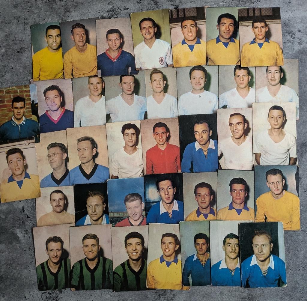 VOETBAL KAARTEN 37X MAPLE LEAF 1961/62 Prenten, Hobby en Vrije tijd, Stickers en Plaatjes, Ophalen of Verzenden