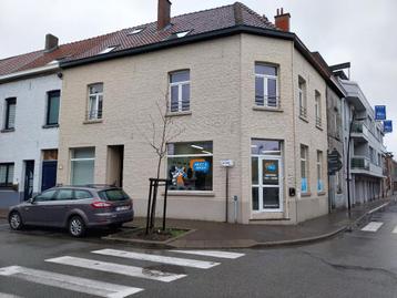 Woonhuis met potentieel in centrum Lot/Beersel, Immo, Tot 200 m², 235 m², 313 kWh/m²/jaar, Hoekwoning