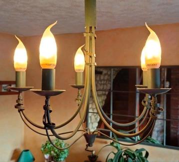 2 metalen Kroonluchters te koop [1x 3 takken & 1x 5 takken] beschikbaar voor biedingen