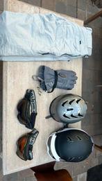 Skihelmen, brillen, broek en handschoenen te koop, Ophalen, Zo goed als nieuw, Ski