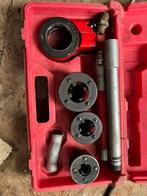 Draadsnijset, Ophalen, Zo goed als nieuw