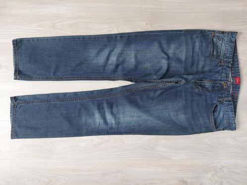 Herenjeans s.Oliver 36/24 (2 stuks), Kleding | Heren, Spijkerbroeken en Jeans, Gedragen, W36 - W38 (confectie 52/54), Blauw, Ophalen of Verzenden