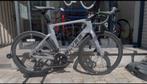 NIEUWE MET GARANTIE*Koersfiets Elves Falath Evo*Carbonwielen, Ophalen, Nieuw
