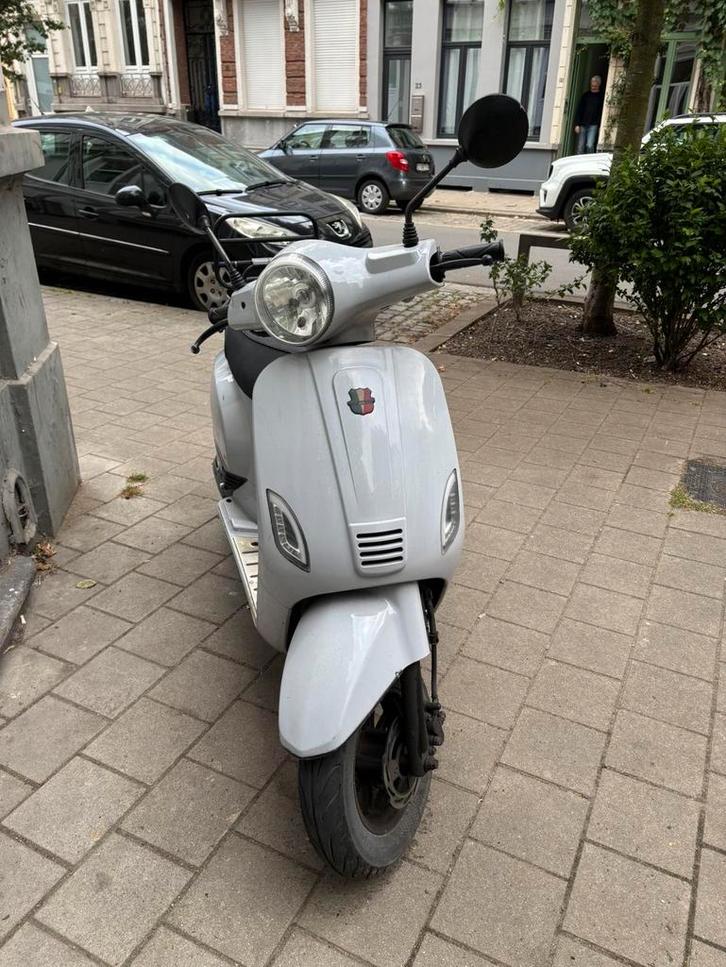Gts Toscane, Fietsen en Brommers, Scooters | Vespa, Gebruikt, Overige modellen, Klasse A (25 km/u), Ophalen