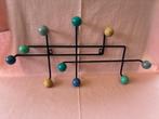 Degelijke kapstok met 10 bolletjes., Ophalen of Verzenden, Zo goed als nieuw, Metaal, Wandkapstok