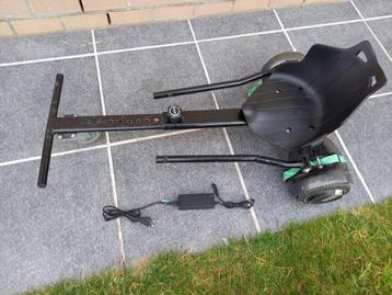 Hoverboard megawheels 2 motoren van elk 350Watt - met zitje beschikbaar voor biedingen