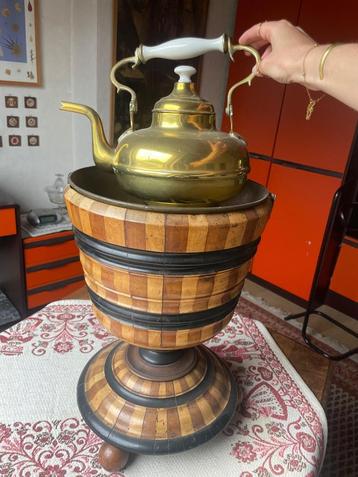 Antieke Dutch Tea Stove – decoratief en zeldzaam beschikbaar voor biedingen