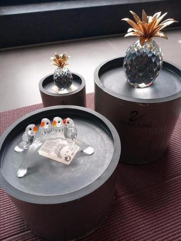 Swarovski ananassen en papegaaien  beschikbaar voor biedingen