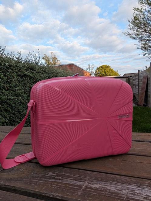 Beautycase American Tourister, Handtassen en Accessoires, Beautycases, Zo goed als nieuw, Hardcase, Ophalen of Verzenden