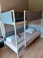 Bed - Tv-meubel - Plank, Ophalen, Zo goed als nieuw