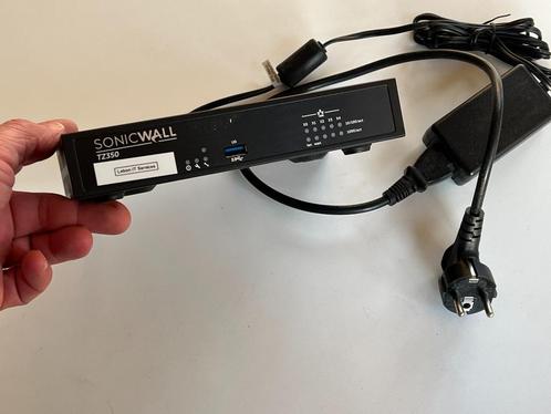 Sonicwall TZ350 Next-Gen Firewall, Computers en Software, Netwerk switches, Gebruikt, Ophalen of Verzenden