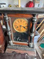 2 horloges "Duboscq à Periers", Handtassen en Accessoires, Horloges | Antiek, Ophalen of Verzenden, Overige materialen, Overige merken