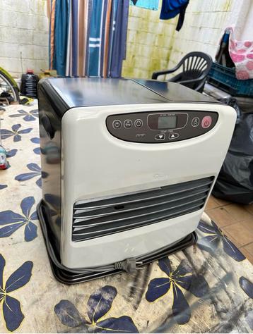 Poêle à pétrole qlima 4650w 🔥🔥🔥🔥 beschikbaar voor biedingen