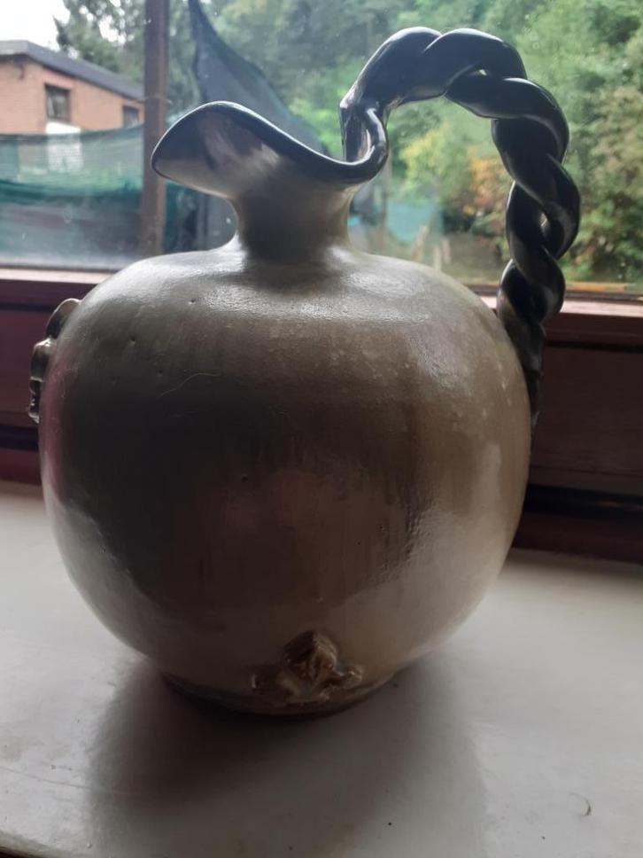 Ancienne cruche du céramiste belge "Roger Guérin", Antiek en Kunst, Antiek | Keramiek en Aardewerk, Ophalen