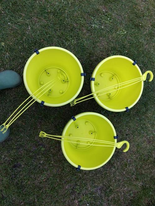 3 hangboempotten Elho, Tuin en Terras, Bloempotten, Gebruikt, Kunststof, Balkon, Tuin, Rond, Ophalen