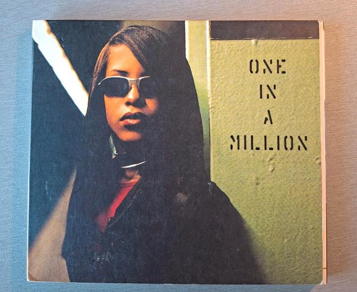 Cd. Aaliyah.  One on a million. (Digipack)., Cd's en Dvd's, Cd's | R&B en Soul, Gebruikt, R&B, Ophalen of Verzenden