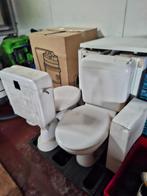 Sanitair: WC's, wastafels en bidet, Ophalen, Gebruikt, Steen, Wastafel