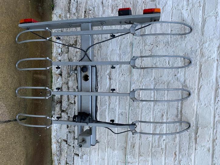 Porte-vélos pour 4 vélos avec éclairage, Auto diversen, Fietsendragers, Nieuw, Trekhaakdrager, Ophalen