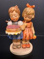 Hummel #176/I Happy birthday, Verzamelen, Ophalen of Verzenden, Zo goed als nieuw, Hummel