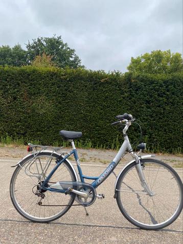 Damesfiets Oxford 6 versnellingen 28” RIJKLAAR beschikbaar voor biedingen