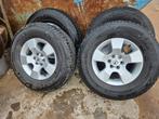 Velgen met banden nissan navara, Ophalen, 16 inch, Band(en)