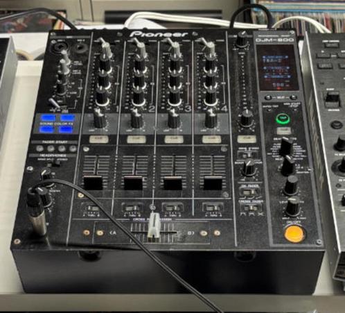 DJM 800 PIONEER MENGTAFEL verlaagt in prijs !!, Muziek en Instrumenten, Mengpanelen, Zo goed als nieuw, 5 tot 10 kanalen, Microfooningang