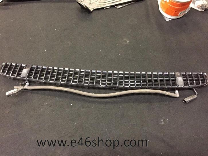 Ventilatie rooster in motorkap BMW E46 alle modellen, Auto-onderdelen, Carrosserie, BMW, Gebruikt, Ophalen of Verzenden