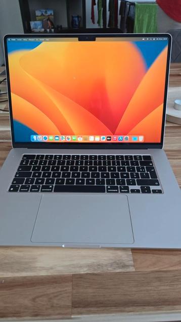 Macbook air M2 2023 15 inch beschikbaar voor biedingen