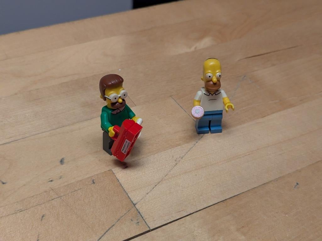 Homer Simpson en Ned Flanders Lego Minifig, Ophalen of Verzenden, Lego