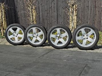 Roues en alliage pour Kia avec pneus été 205/50-16 beschikbaar voor biedingen