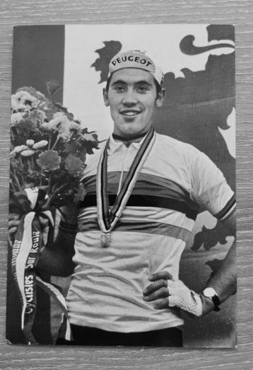 Eddy Merckx  beschikbaar voor biedingen