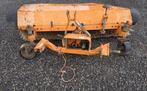 Brosse pour micro tracteur, Ophalen