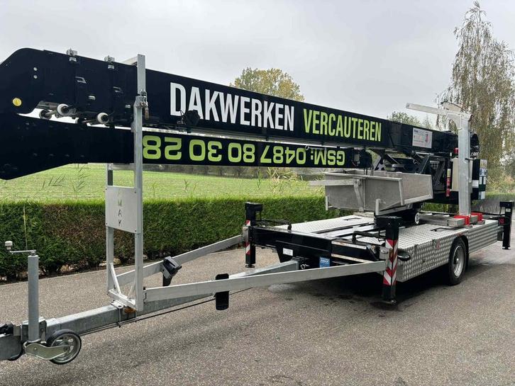Dakwerkerskraan Amak 35-3 zo goed als nieuw, Zakelijke goederen, Machines en Bouw | Kranen en Graafmachines, Kraan, Ophalen