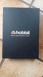 Hobbii neck light deluxe 73 cm: Licht voor in de hals, Ophalen of Verzenden, Zo goed als nieuw, Materiaal
