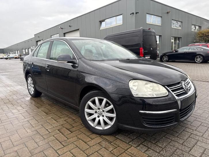 Volkswagen Jetta 1,9 Tdi ONLY EXPORT (bj 2006), Auto's, Volkswagen, Bedrijf, Te koop, Jetta, Diesel, Euro 4, Berline, Handgeschakeld