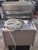 Brood snijmachine  in goedestaat  tel 0475511511, Ophalen