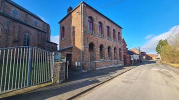In Frankrijk op 20 minuten van MONS - Huis met 4 kamers 110  beschikbaar voor biedingen