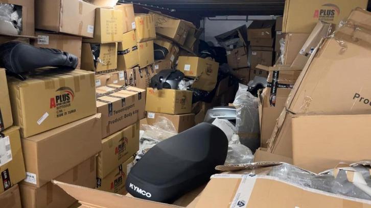 Grote partij scooteronderdelen, Fietsen en Brommers, Scooters | Vespa, Ophalen of Verzenden