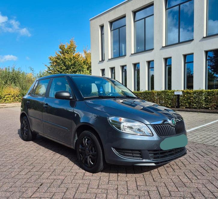 Skoda Fabia • 2011 • 1.2 benzine • 94.ooo km •..., Auto's, Skoda, Particulier, Fabia, ABS, Adaptieve lichten, Bluetooth, Centrale vergrendeling